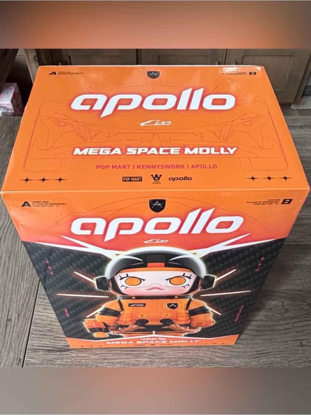 Pop Mart Mega Space Molly 400% Apollo - Picture 13 of 16